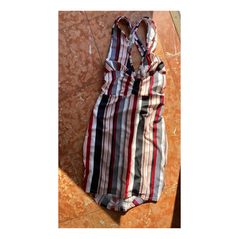Shein Striped Dress / Crisscross straps / Butt Singed / Very Flattering
